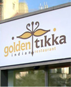 Vývěsní štít Golden Tikka
